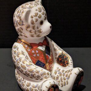 Handpainted Royal Crown Derby Limited Edition Imari Bear paperweight Gilt In 24k